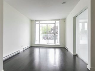 Photo 3: 305 6333 SILVER Avenue in Vancouver: Metrotown Condo for sale in "SILVER" (Burnaby South)  : MLS®# R2098944