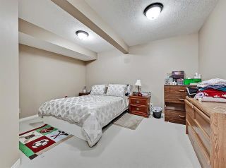 Photo 21: 2037 50 AV SW in Calgary: North Glenmore Park Duplex for sale ()  : MLS®# C4216424