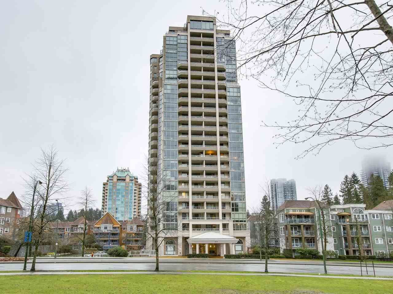 903 3070  GUILDFORD Way, Coquitlam