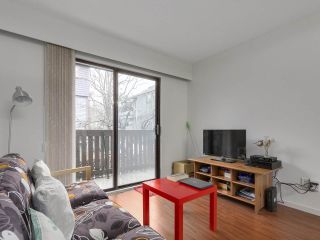 Photo 4: 202 930 E 7TH Avenue in Vancouver: Mount Pleasant VE Condo for sale in "WINDSOR PARK" (Vancouver East)  : MLS®# R2126516