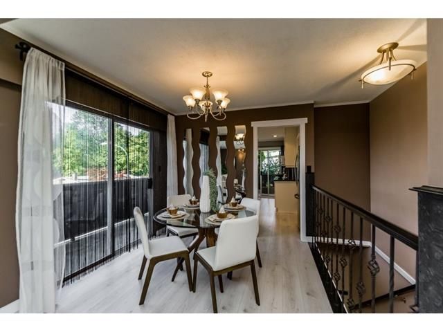 Photo 6: Photos: 5275 SPRINGDALE CRT in BURNABY: Parkcrest House for sale (Burnaby North)  : MLS®# R2100952