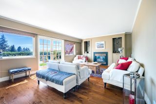 Photo 2: 1720 ROSEBERY Avenue in West Vancouver: Queens House for sale : MLS®# R2777767