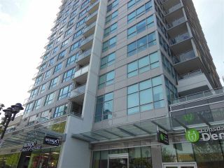 Photo 16: 1805 125 E 14TH Street in North Vancouver: Central Lonsdale Condo for sale in "Centreview Tower B" : MLS®# R2364010