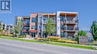 Photo 1: 625 Academy Way Unit# PH11 in Kelowna: House for sale : MLS®# 10303006