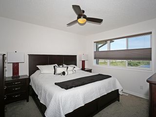 Photo 24: 451 HILLCREST Circle SW: Airdrie House for sale