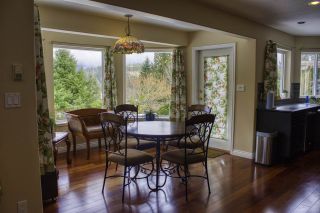 Photo 9: 6192 HIGHMOOR Road in Sechelt: Sechelt District House for sale in "The Shores" (Sunshine Coast)  : MLS®# R2341360