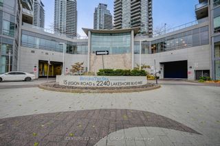Photo 2: 3108 2240 Lakeshore Boulevard W in Toronto: Mimico Condo for sale (Toronto W06)  : MLS®# W7308960