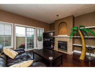 Photo 3: 13 18707 65 Avenue in Surrey: Cloverdale BC Townhouse for sale in "THE LEGENDS" (Cloverdale)  : MLS®# R2087422