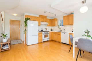 Photo 8: 3 2446 W 4TH Avenue in Vancouver: Kitsilano Townhouse for sale in "Octona" (Vancouver West)  : MLS®# R2713715