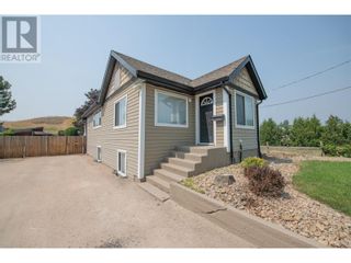 Photo 5: 6060 Pleasant Valley Road in Vernon: House for sale : MLS®# 10306047