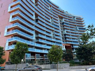 Photo 2: 1314 1768 COOK Street in Vancouver: False Creek Condo for sale (Vancouver West)  : MLS®# R2905193