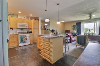 Photo 5: 647 Brown Dr in Ladysmith: Du Ladysmith House for sale (Duncan)  : MLS®# 933540