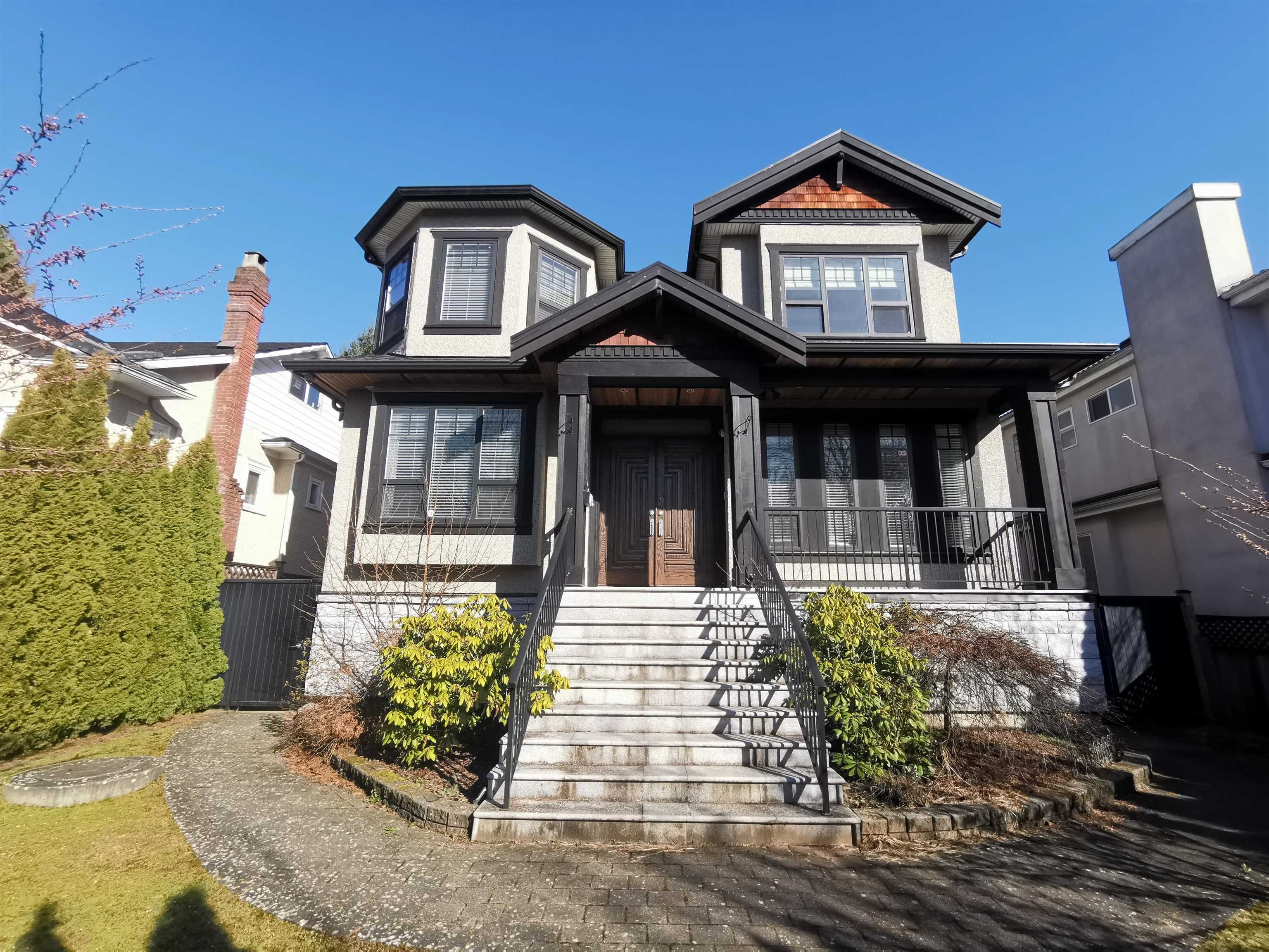 Main Photo: 6258 VINE Street in Vancouver: Kerrisdale House for sale (Vancouver West)  : MLS®# R2647738