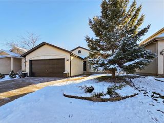 Photo 2: 348 JACQUES Avenue in Winnipeg: Harbour View South Residential for sale (3J)  : MLS®# 202329997
