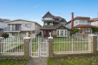 Photo 1: 8163 FREMLIN Street in Vancouver: Marpole House for sale in "MARPOLE" (Vancouver West)  : MLS®# R2862196