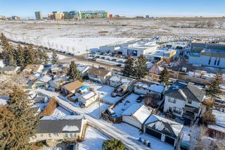 Photo 10: 2115 Mackay Road NW in Calgary: Montgomery Detached for sale : MLS®# A2017111