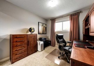 Photo 16: 406 Astoria Crescent SE in Calgary: Acadia Detached for sale : MLS®# A2074918