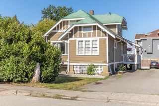 Main Photo: 5703 RIVERSIDE Street in Abbotsford: Matsqui House for sale : MLS®# R2805723