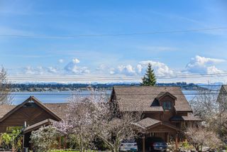 Photo 2: 4069 HAAS Rd in Courtenay: CV Courtenay South House for sale (Comox Valley)  : MLS®# 900079