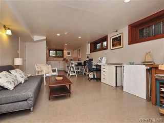 Photo 11: 1947 Runnymede Avenue in VICTORIA: Vi Fairfield East Residential for sale (Victoria)  : MLS®# 318196