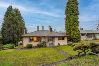 Photo 3: 4640 PARKER Street in Burnaby: Brentwood Park House for sale (Burnaby North)  : MLS®# R2746144