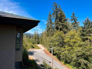 Photo 1: 403 5855 COWRIE Street in Sechelt: Sechelt District Condo for sale in "THE OSPREY" (Sunshine Coast)  : MLS®# R2709709