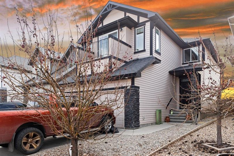 FEATURED LISTING: 196 cranberry Circle Southeast Calgary