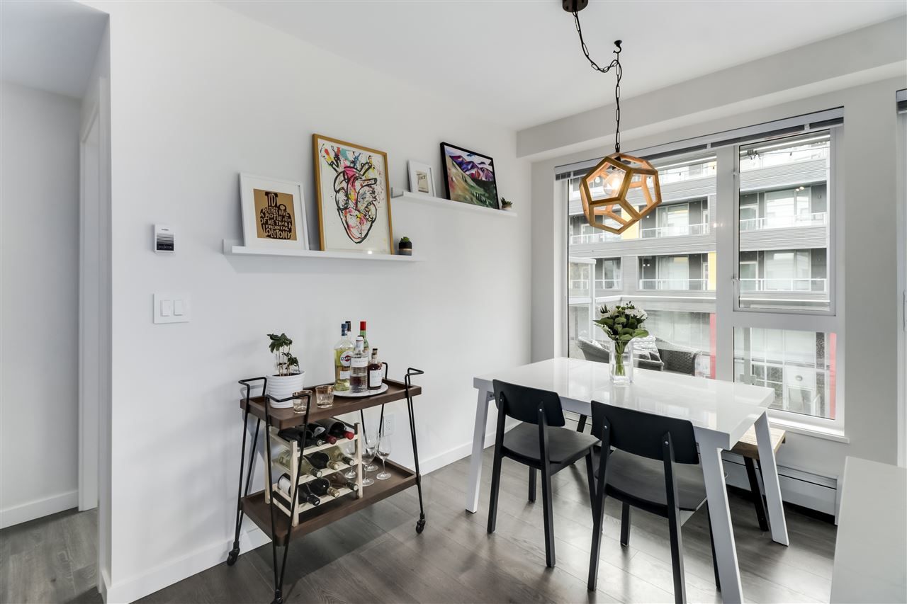 Photo 5: Photos: 405 384 E 1ST Avenue in Vancouver: Strathcona Condo for sale in "CANVAS" (Vancouver East)  : MLS®# R2523528