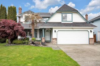 Photo 2: 15455 93A Avenue in Surrey: Fleetwood Tynehead House for sale in "BERKSHIRE PARK" : MLS®# R2687507