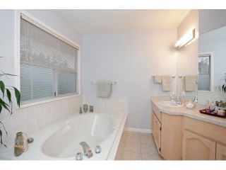 Photo 16: 13568 N 60A Avenue in Surrey: Panorama Ridge House for sale : MLS®# F1432245