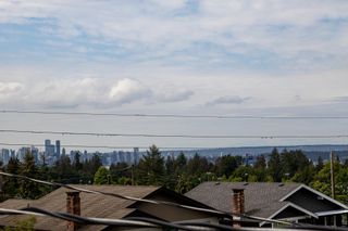 Photo 6: 232 W 24TH Street in North Vancouver: Central Lonsdale House for sale : MLS®# R2701070