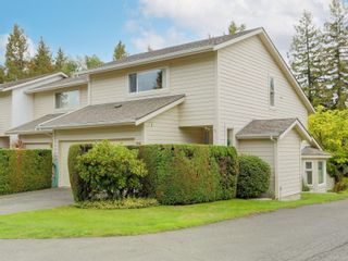 Photo 1: 38 1287 Verdier Ave in Central Saanich: CS Brentwood Bay Row/Townhouse for sale : MLS®# 887950