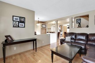 Photo 6: 432 Country Hills Drive NW in Calgary: Country Hills Detached for sale : MLS®# A1220239