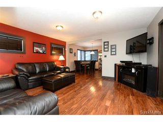 Photo 4: 370 TORONTO Street in Regina: Churchill Downs Single Family Dwelling for sale (Regina Area 03)  : MLS®# 522528