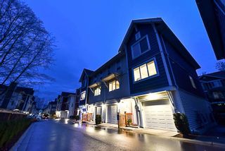 Photo 3: 39 3039 156 Street in Surrey: Grandview Surrey Townhouse for sale in "Niche" (South Surrey White Rock)  : MLS®# R2225779