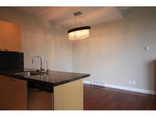 Photo 6: 8 6333 KATSURA Street in Richmond: McLennan North Townhouse for sale in "RESIDENCE ON A PARK" : MLS®# V923465