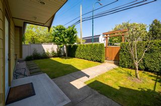 Photo 5: 1115 BOUNDARY Road in Vancouver: Renfrew VE House for sale (Vancouver East)  : MLS®# R2853826