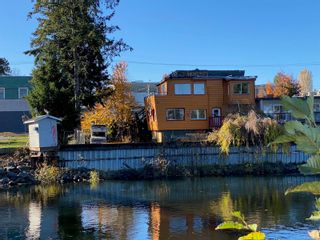 Photo 1: 440 Anderton Ave in Courtenay: CV Courtenay City Other for sale (Comox Valley)  : MLS®# 859929