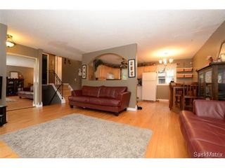Photo 12: 15 BERENSON Avenue in Regina: Normanview West Single Family Dwelling for sale (Regina Area 02)  : MLS®# 503577