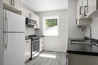 Photo 8: 74 Harbison Avenue in Winnipeg: Glenelm Residential for sale (3C)  : MLS®# 202218019