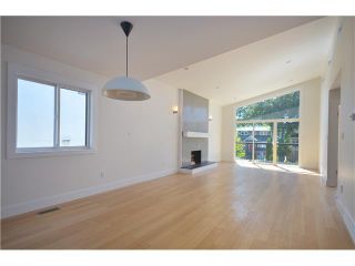 Photo 2: 535 E 47TH AV in Vancouver: Fraser VE House for sale (Vancouver East)  : MLS®# V1021851