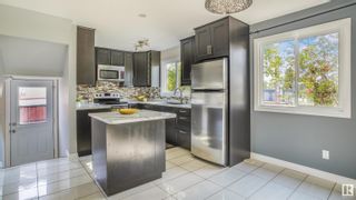 Photo 6: 10307 164 Avenue in Edmonton: Zone 27 House Half Duplex for sale : MLS®# E4313800