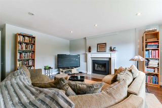 Photo 13: 3353 VIEWMOUNT Place in Port Moody: Port Moody Centre House for sale : MLS®# R2251876