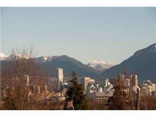 Photo 1: 620 W 26TH Avenue in Vancouver: Cambie Townhouse for sale in "GRACE ESTATES" (Vancouver West)  : MLS®# V995149
