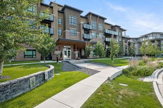 Photo 2: 212 145 Burma Star Road SW in Calgary: Currie Barracks Apartment for sale : MLS®# A1163067