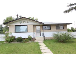 Photo 1: 132 5 Avenue NW: Airdrie House for sale : MLS®# C4023053