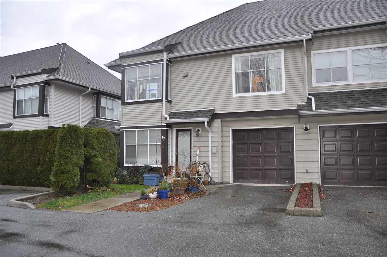 Main Photo: 17 12099 237 Street in Maple Ridge: East Central Townhouse for sale in "GABRIOLA" : MLS®# R2424372