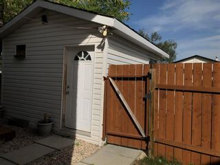 Photo 37: 1611 Rothesay Street in Winnipeg: North Kildonan Residential for sale (3G)  : MLS®# 202024762