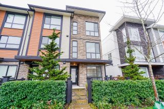 Photo 2: 22 20857 77A Avenue in Langley: Willoughby Heights Townhouse for sale : MLS®# R2638759