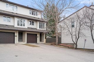Photo 1: 41 1012 Ranchlands Boulevard NW in Calgary: Ranchlands Row/Townhouse for sale : MLS®# A1202429